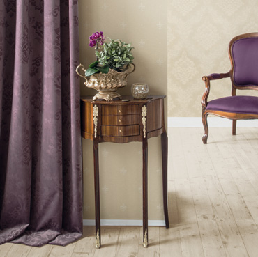 Fuggerhaus wallcoverings Lilia Striata and Opulenza which are part of the collection Palazzo d'oro.
